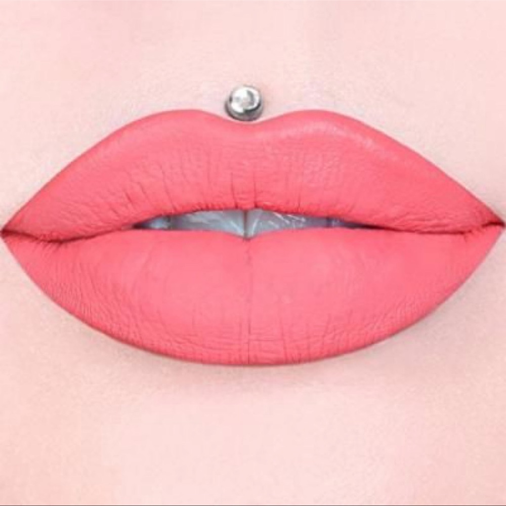 Jeffree Star Velour Lipstick